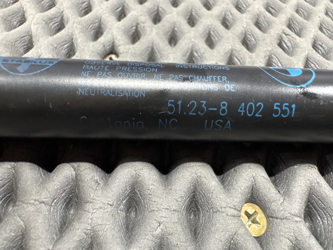 Амортизатор капота, 1170 рублей, Красноярск