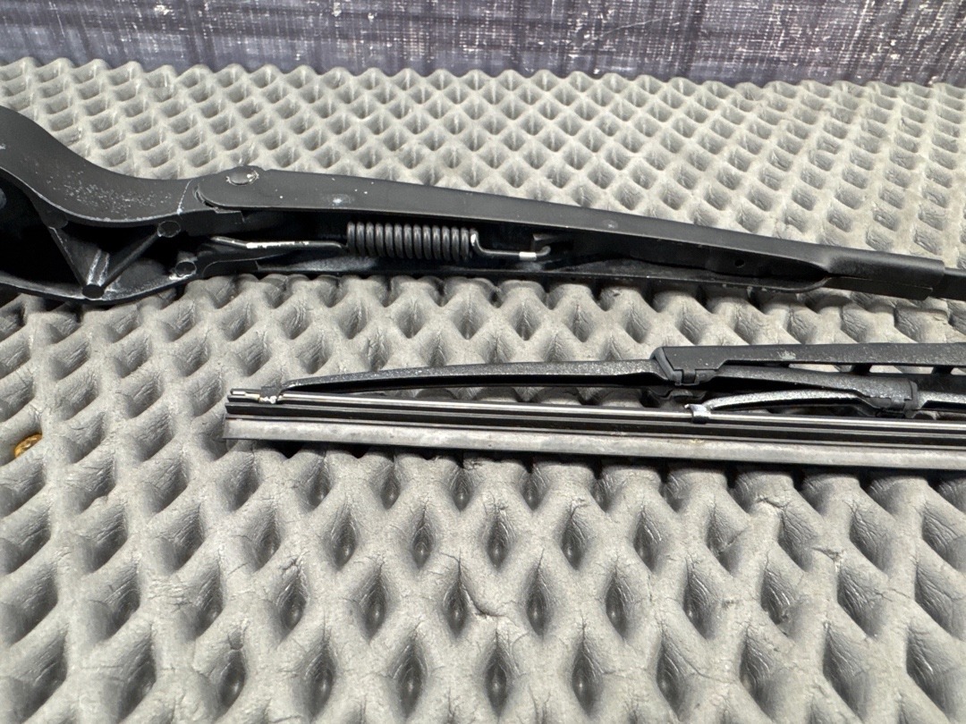 Дворник, 2060 рублей, Красноярск