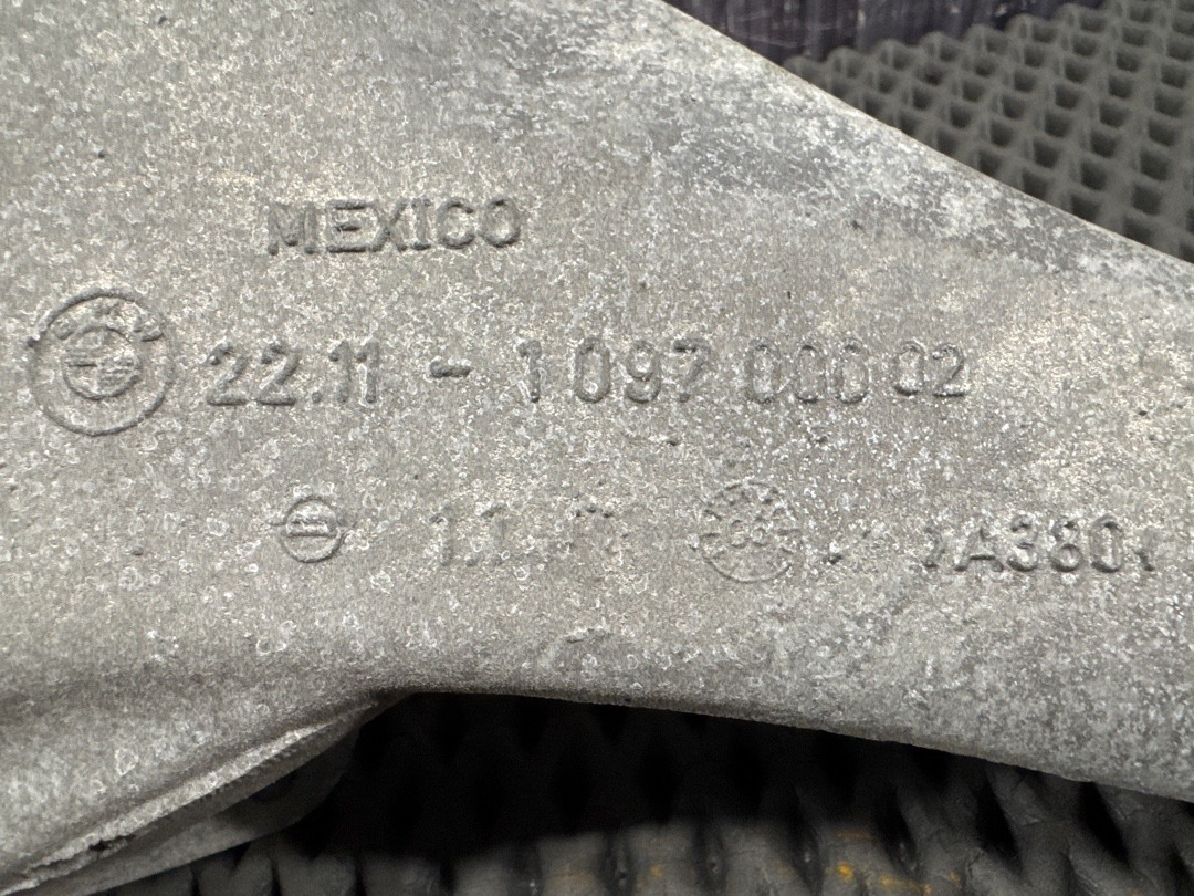 Кронштейн двигателя, 2990 рублей, Красноярск