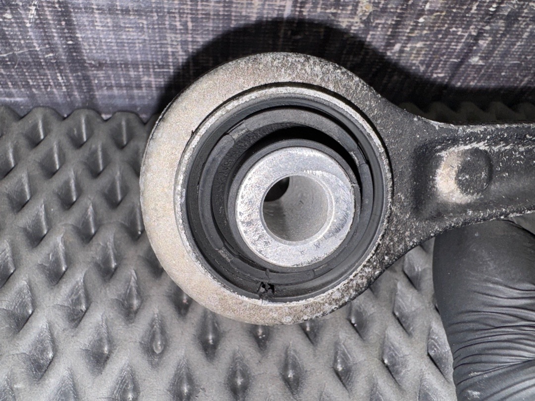 Рычаг подвески, 3170 рублей, Красноярск