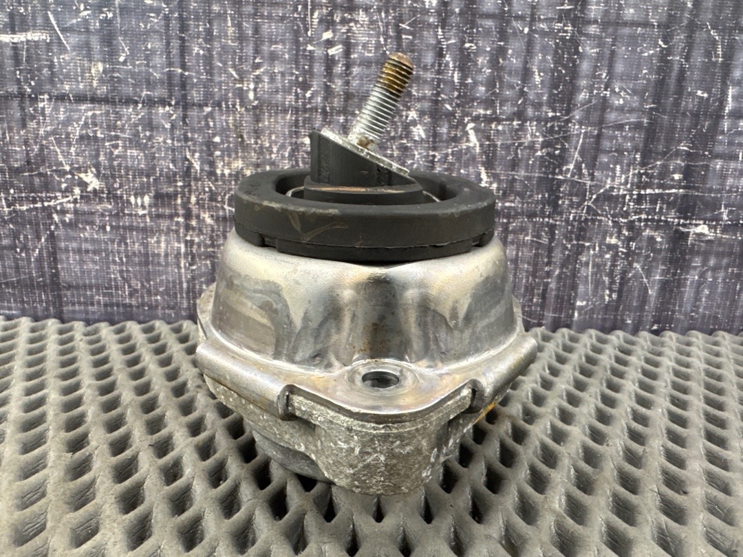 Подушка двигателя, 4120 рублей, Красноярск