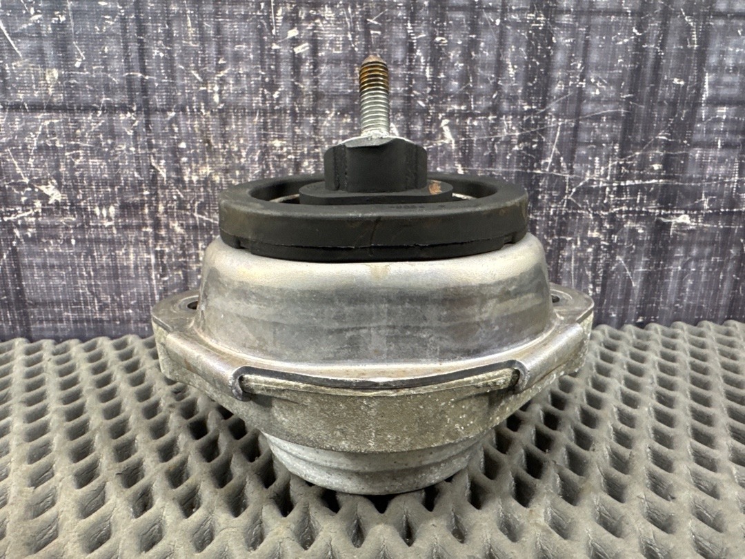 Подушка двигателя, 4120 рублей, Красноярск