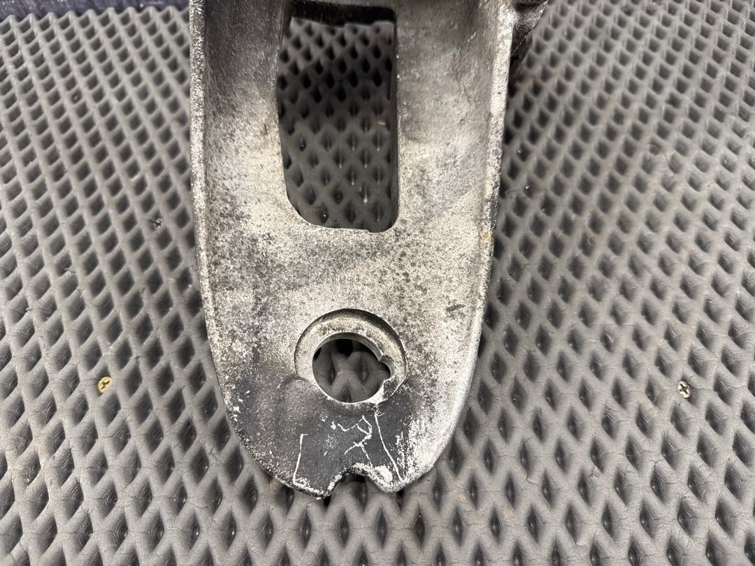 Поворотный кулак, 2630 рублей, Красноярск