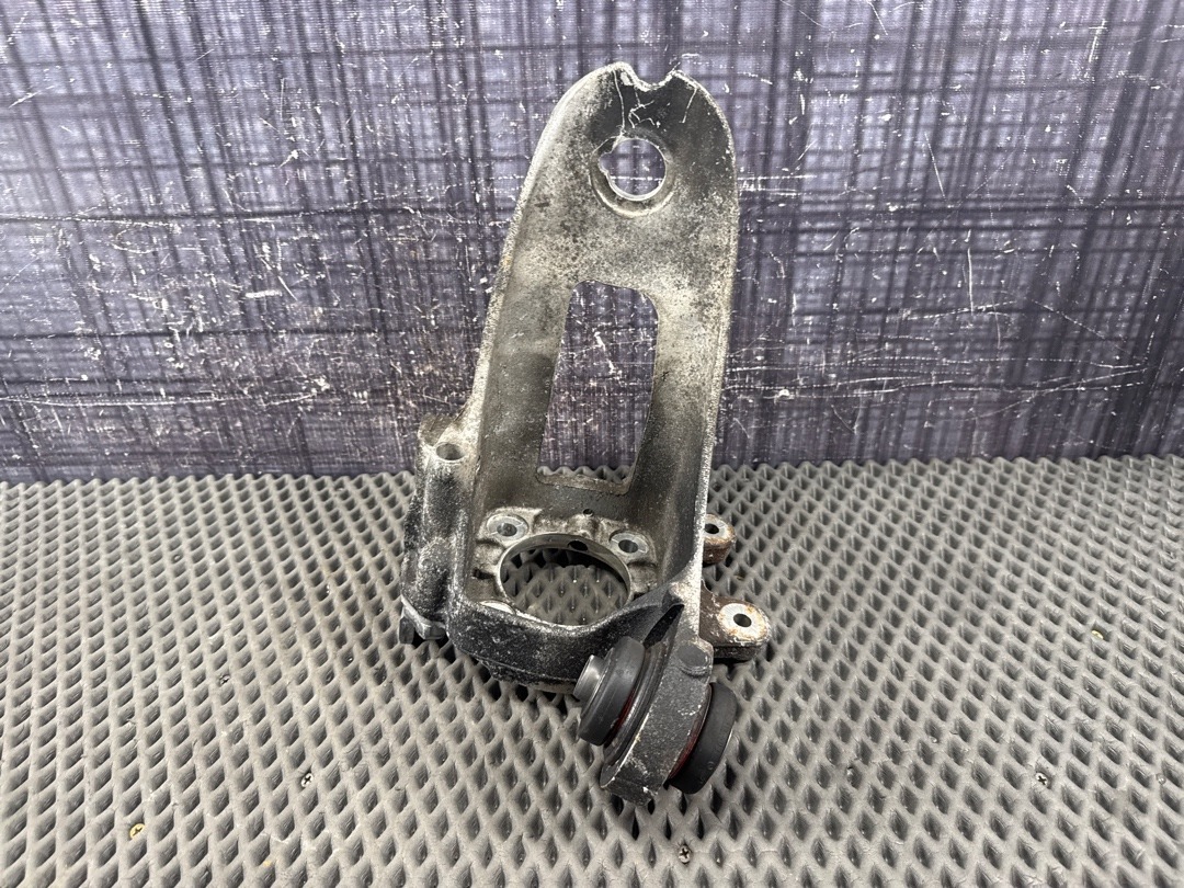 Поворотный кулак, 2630 рублей, Красноярск