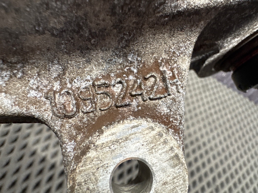 Поворотный кулак, 2630 рублей, Красноярск