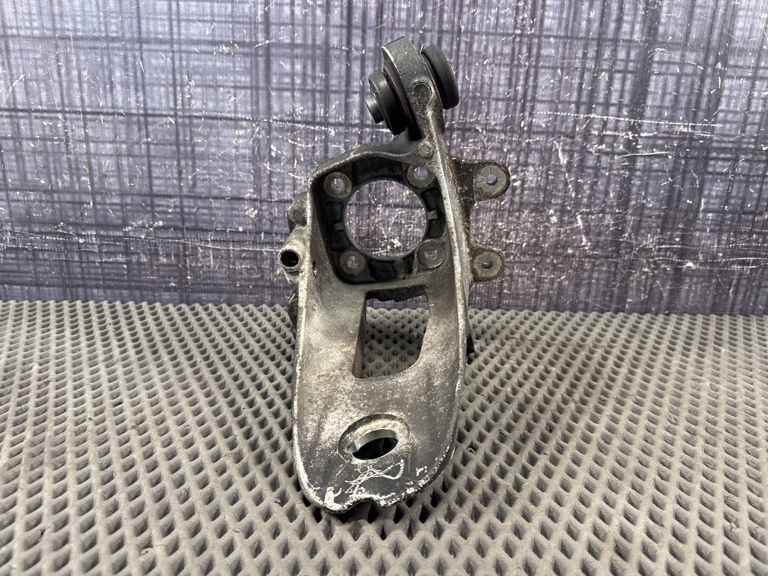 Поворотный кулак, 2630 рублей, Красноярск