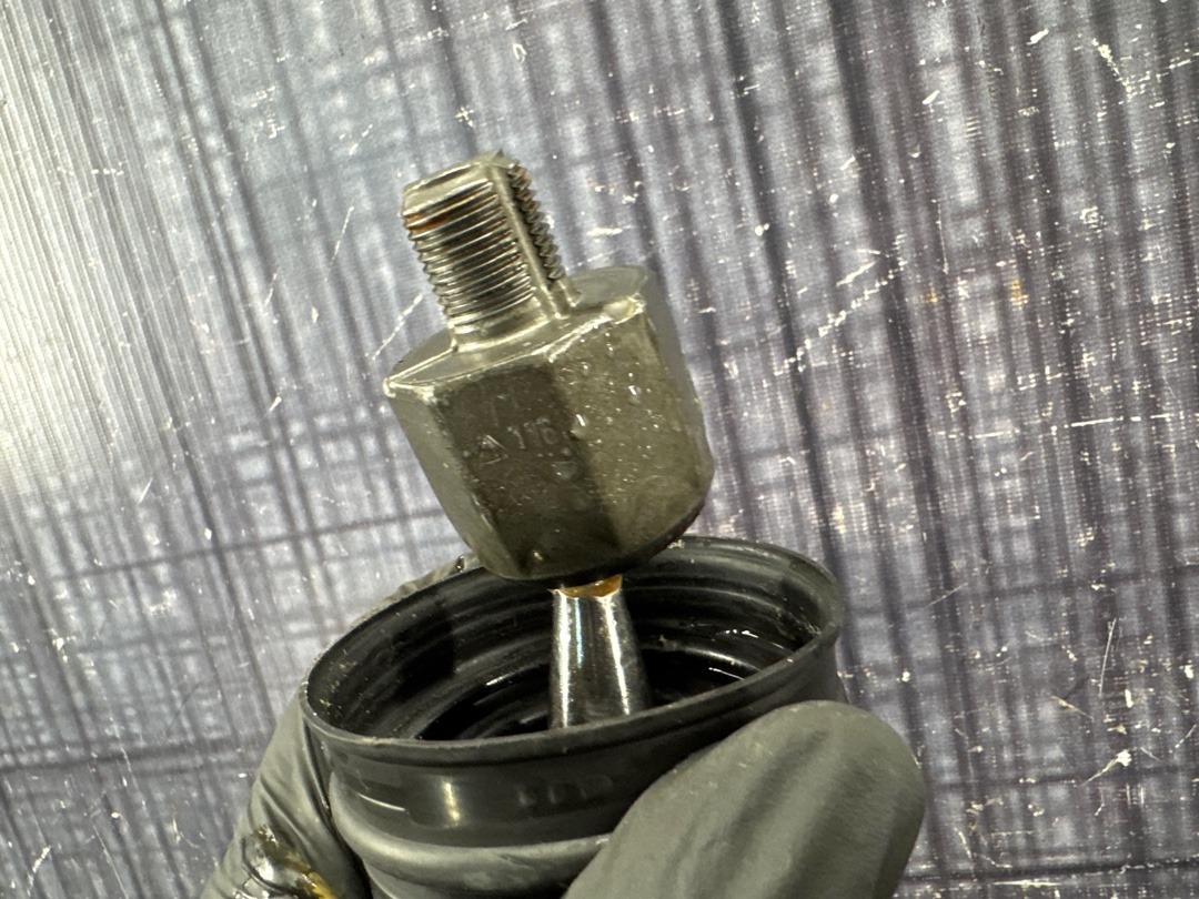 Тяга рулевая с наконечником, 2240 рублей, Красноярск