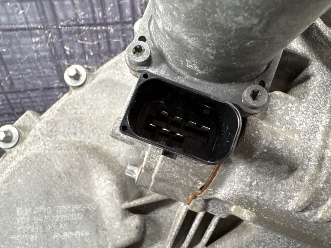 Раздаточная коробка, 38070 рублей, Красноярск