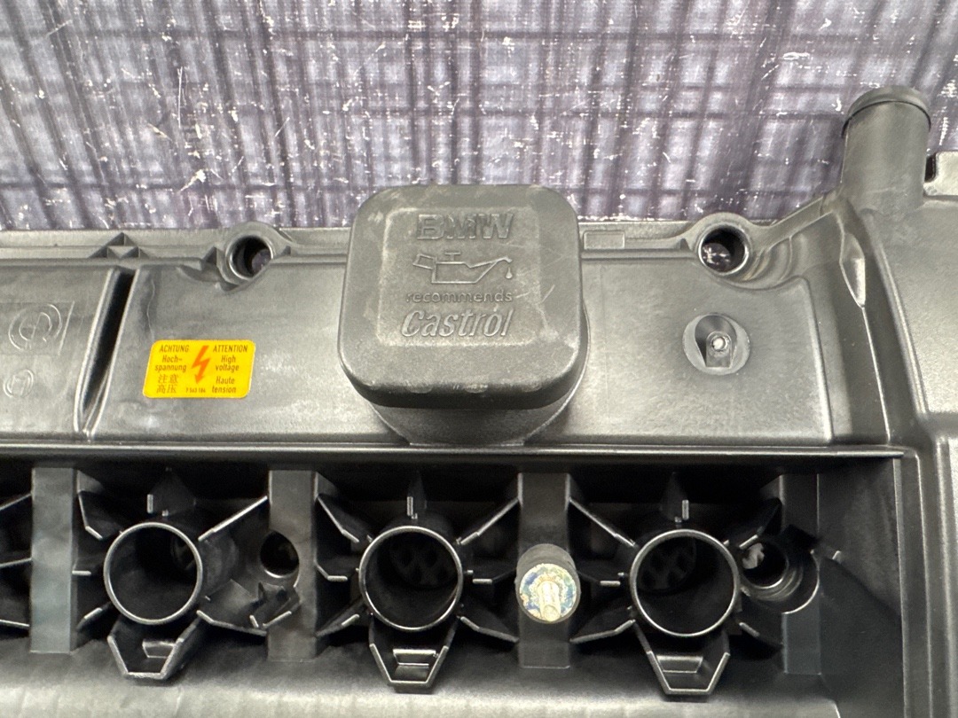 Крышка клапанов, 12330 рублей, Красноярск