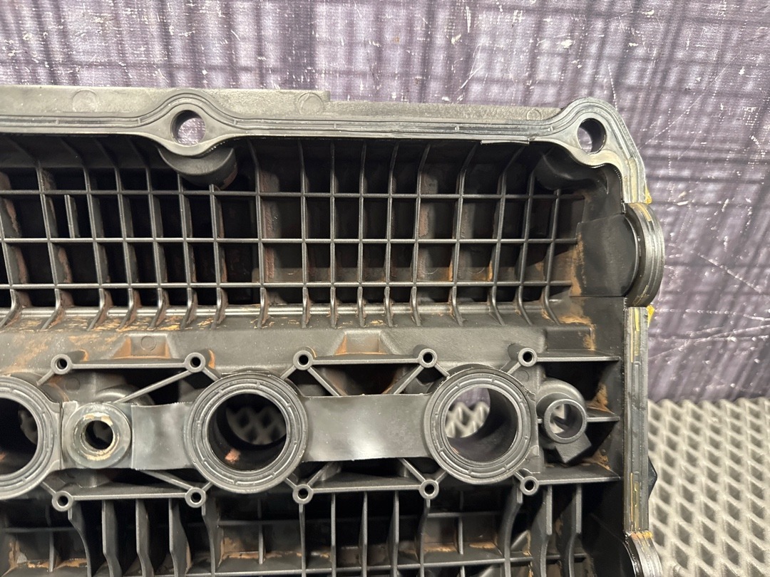 Крышка клапанов, 12330 рублей, Красноярск