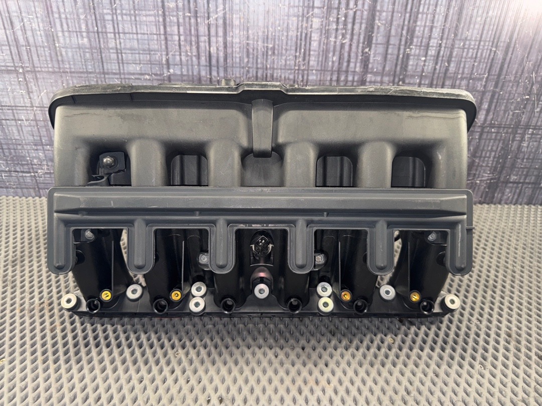 Коллектор впускной, 8360 рублей, Красноярск