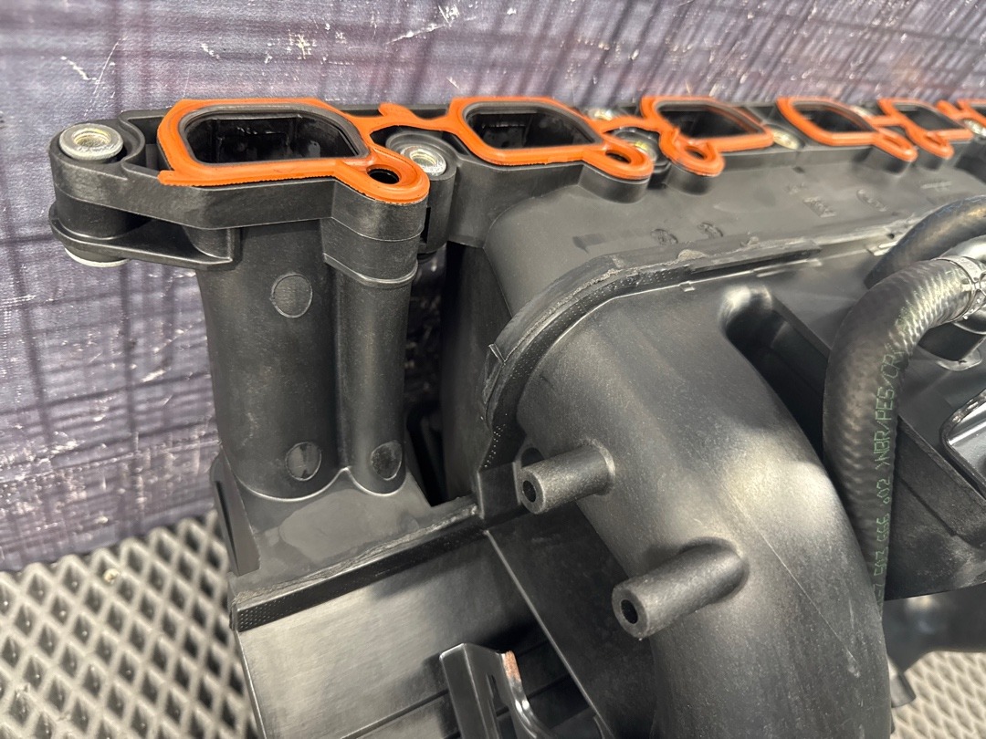 Коллектор впускной, 8360 рублей, Красноярск