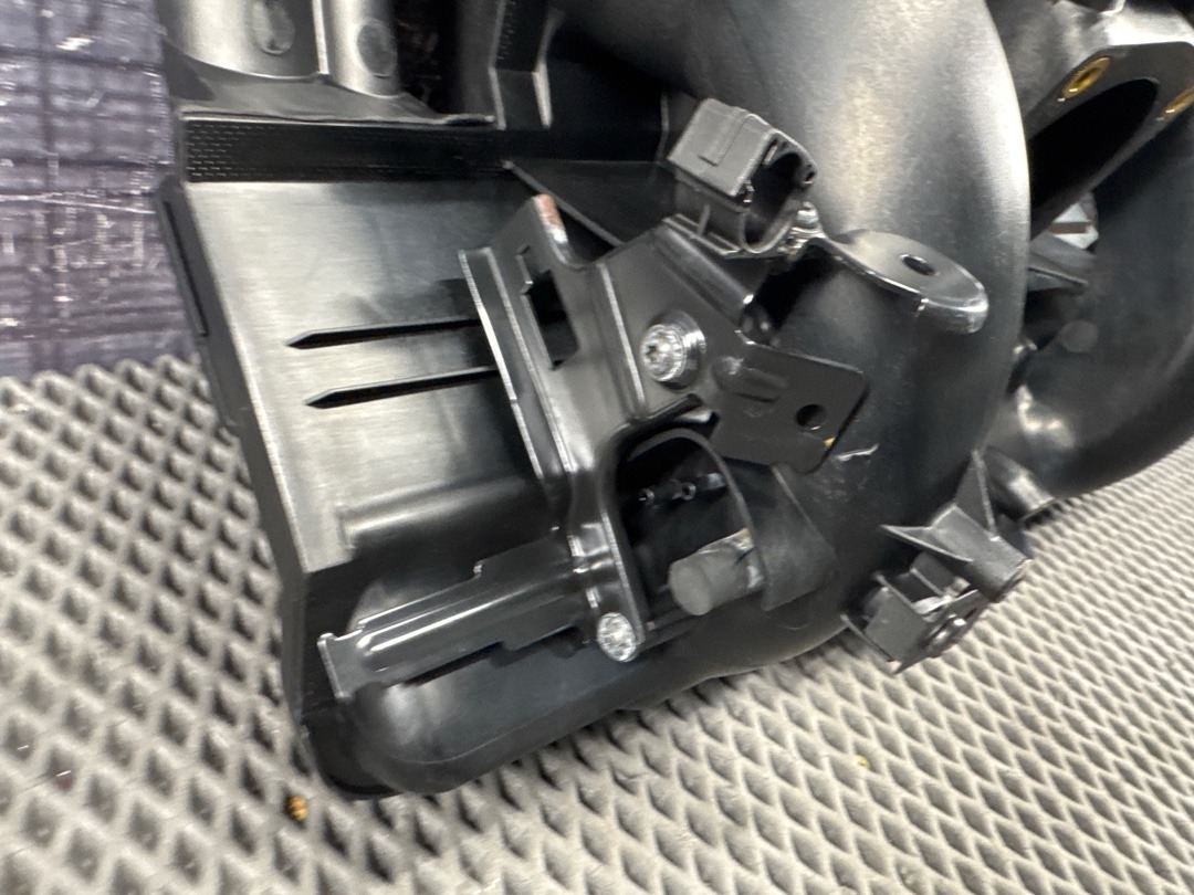 Коллектор впускной, 8360 рублей, Красноярск