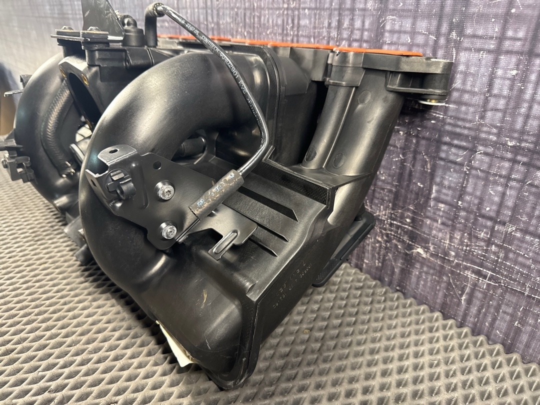 Коллектор впускной, 8360 рублей, Красноярск