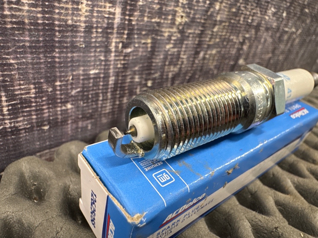 Свеча зажигания, 1470 рублей, Красноярск