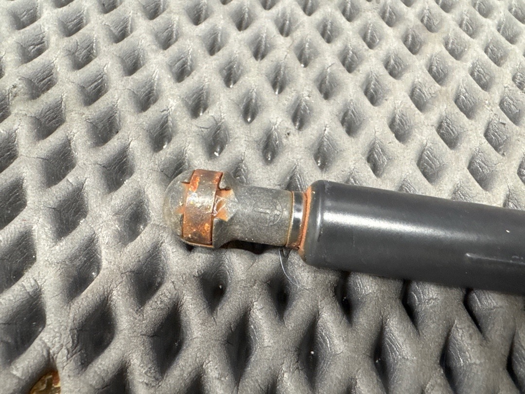 Амортизатор багажника, 930 рублей, Красноярск