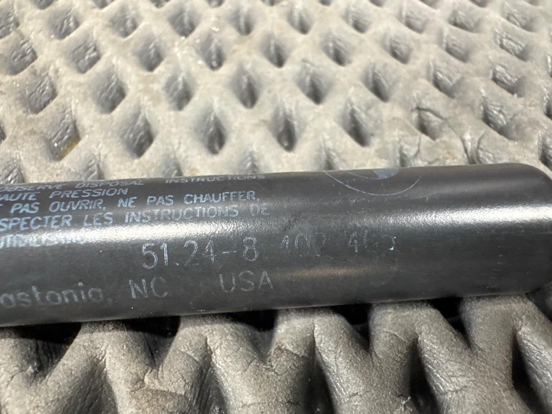 Амортизатор багажника, 930 рублей, Красноярск