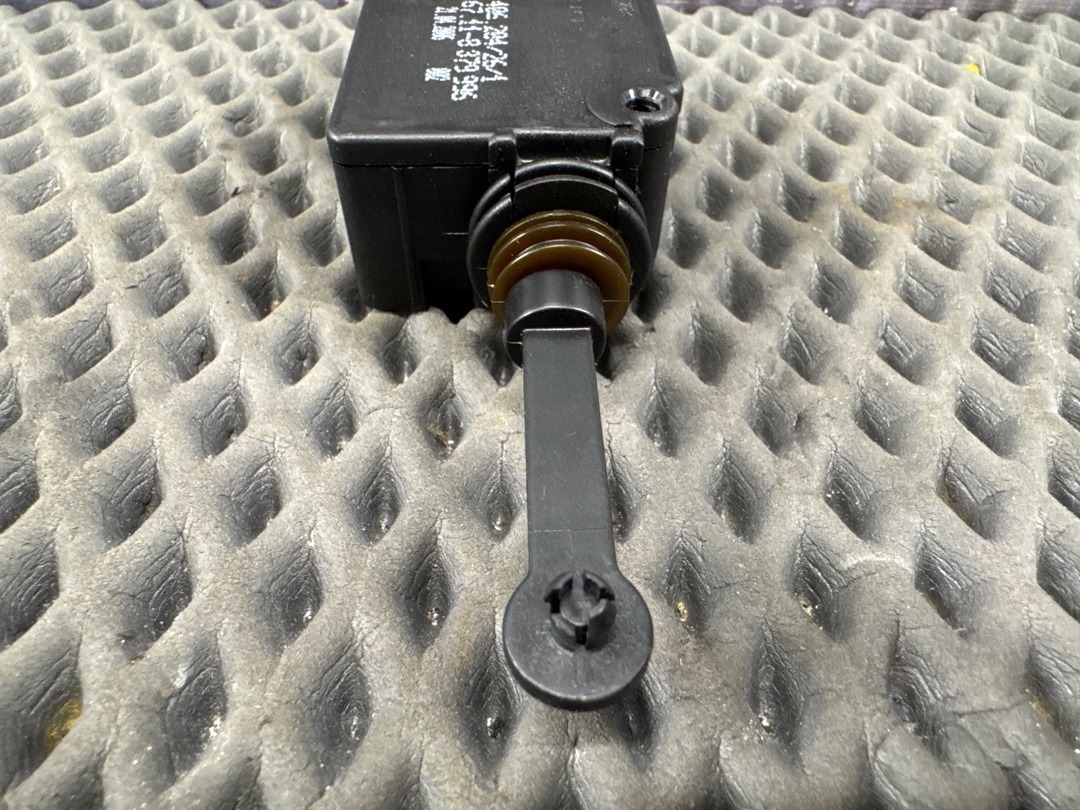 Привод замка багажника, 810 рублей, Красноярск