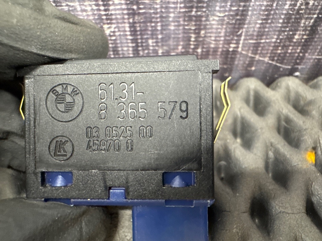 Кнопка открывания багажника, 460 рублей, Красноярск