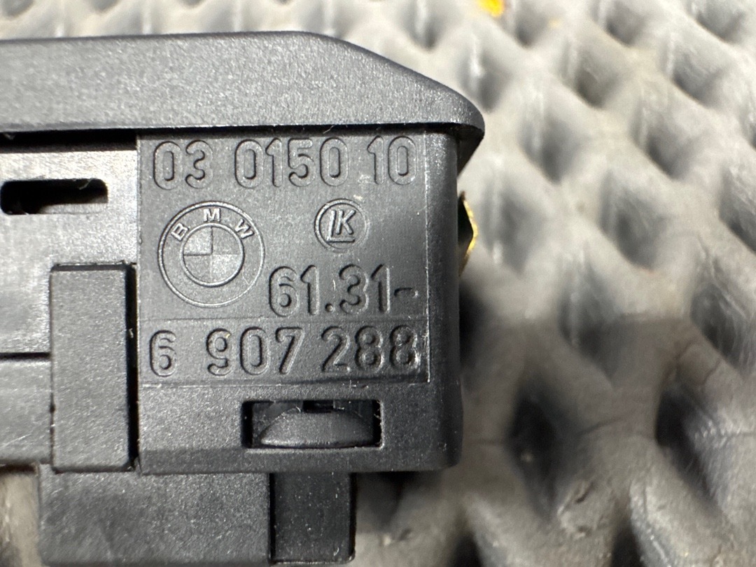 Кнопка люка, 1030 рублей, Красноярск