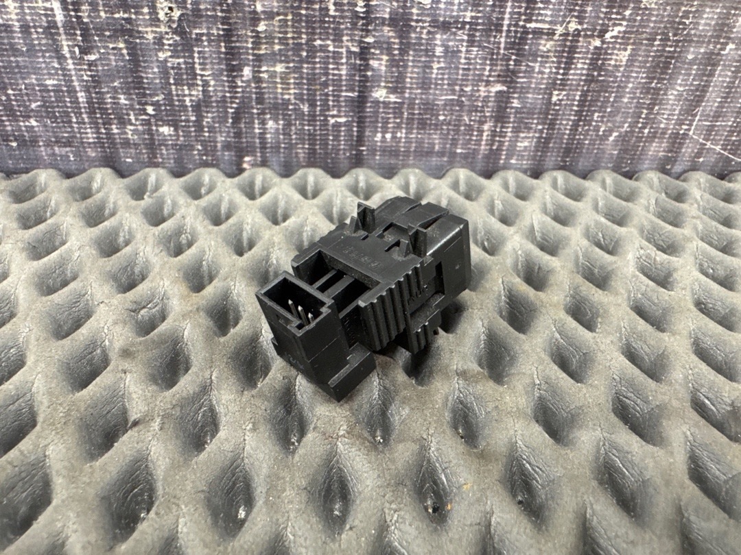 Концевик педали тормоза, 540 рублей, Красноярск