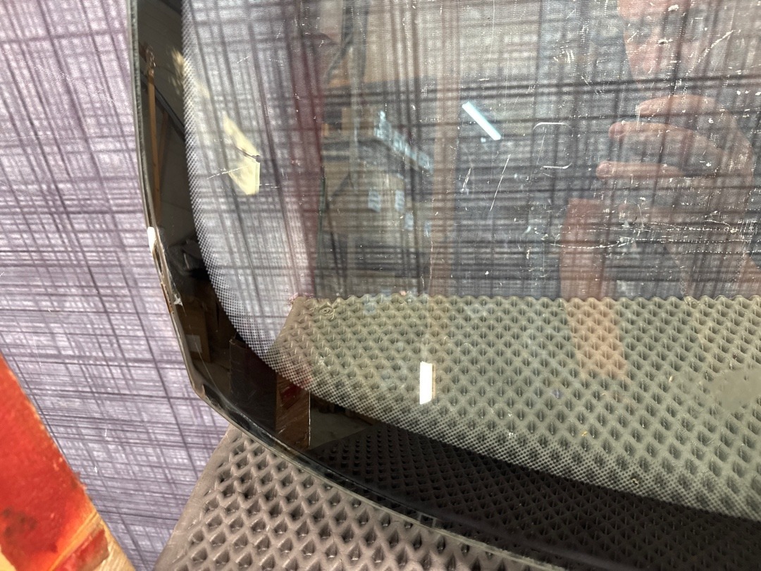 Стекло лобовое, 11030 рублей, Красноярск