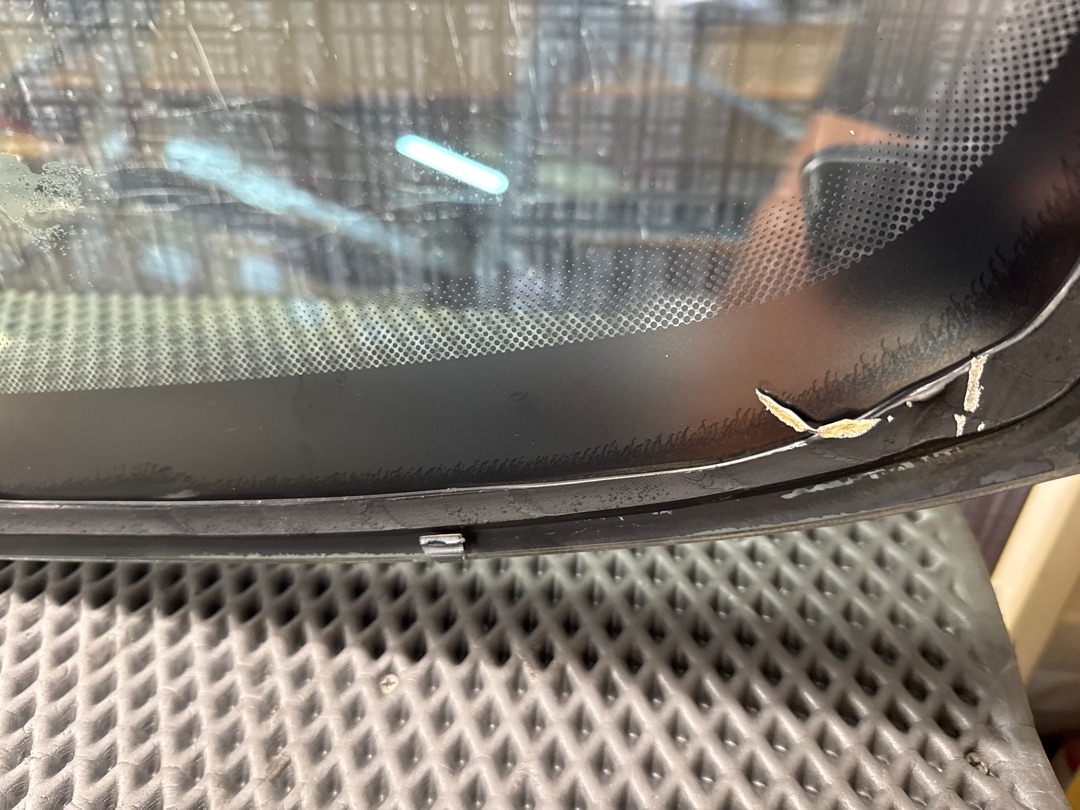 Стекло лобовое, 11030 рублей, Красноярск