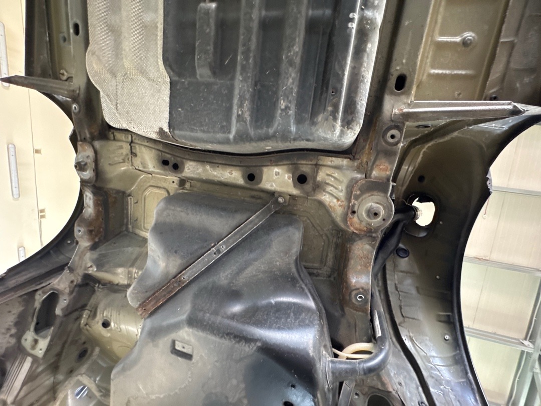 Задняя часть кузова, 38760 рублей, Красноярск