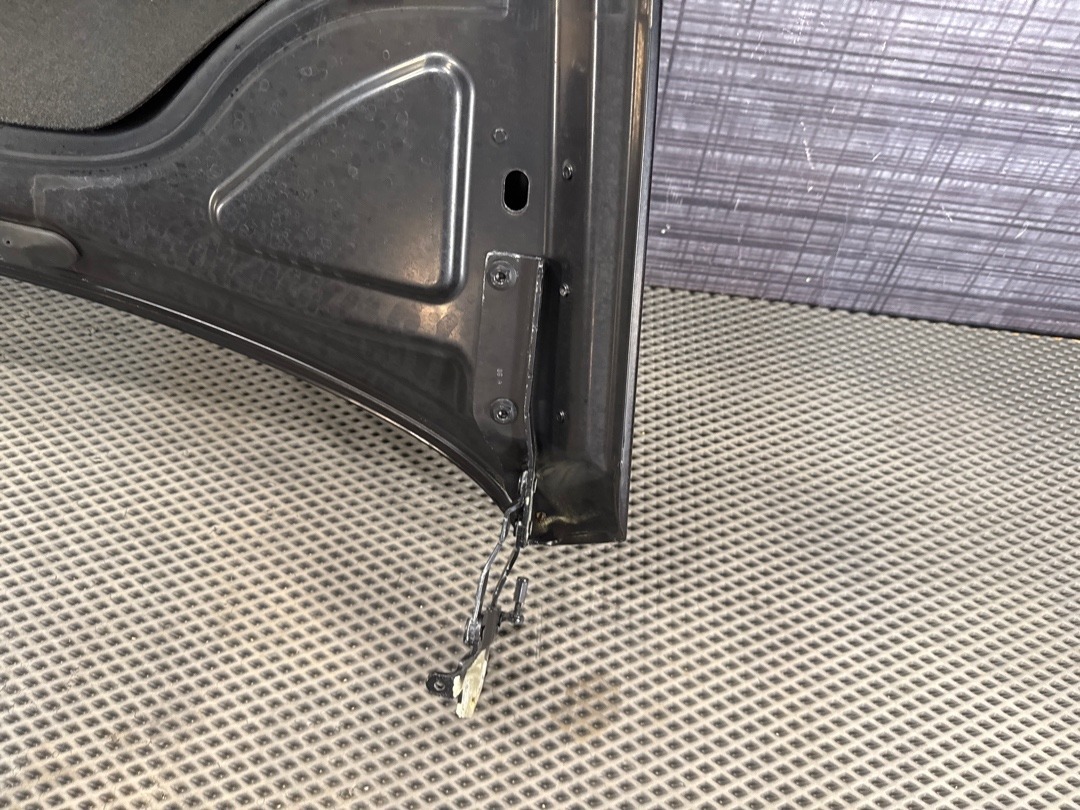 Капот, 9670 рублей, Красноярск