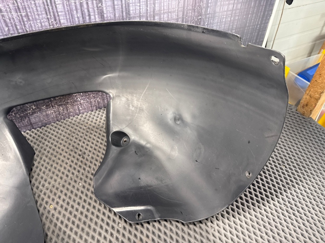 Подкрылок, 4060 рублей, Красноярск