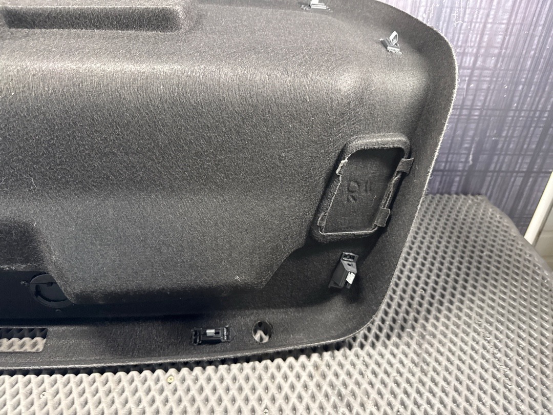 Обшивка крышки багажника, 1210 рублей, Красноярск