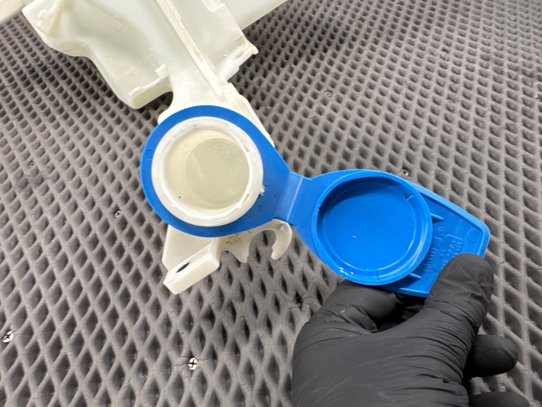 Бачок омывателя, 3370 рублей, Красноярск