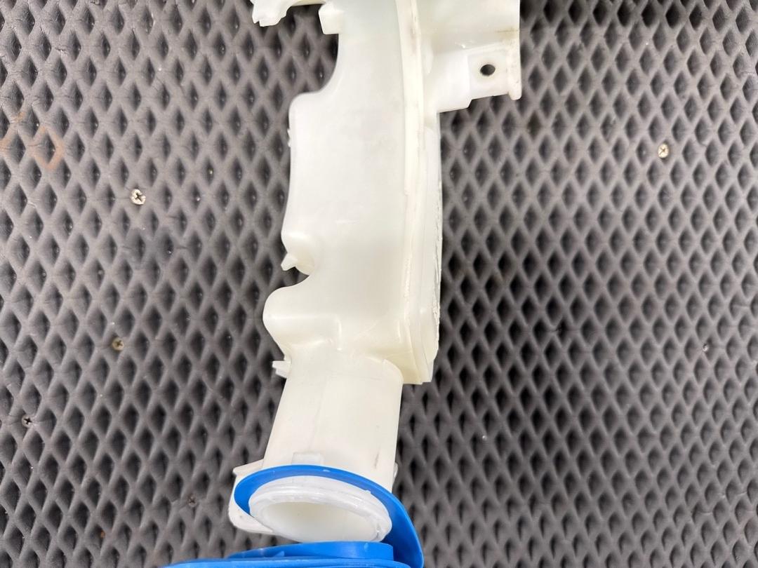 Бачок омывателя, 3370 рублей, Красноярск