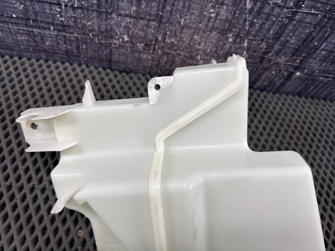 Бачок омывателя, 3370 рублей, Красноярск