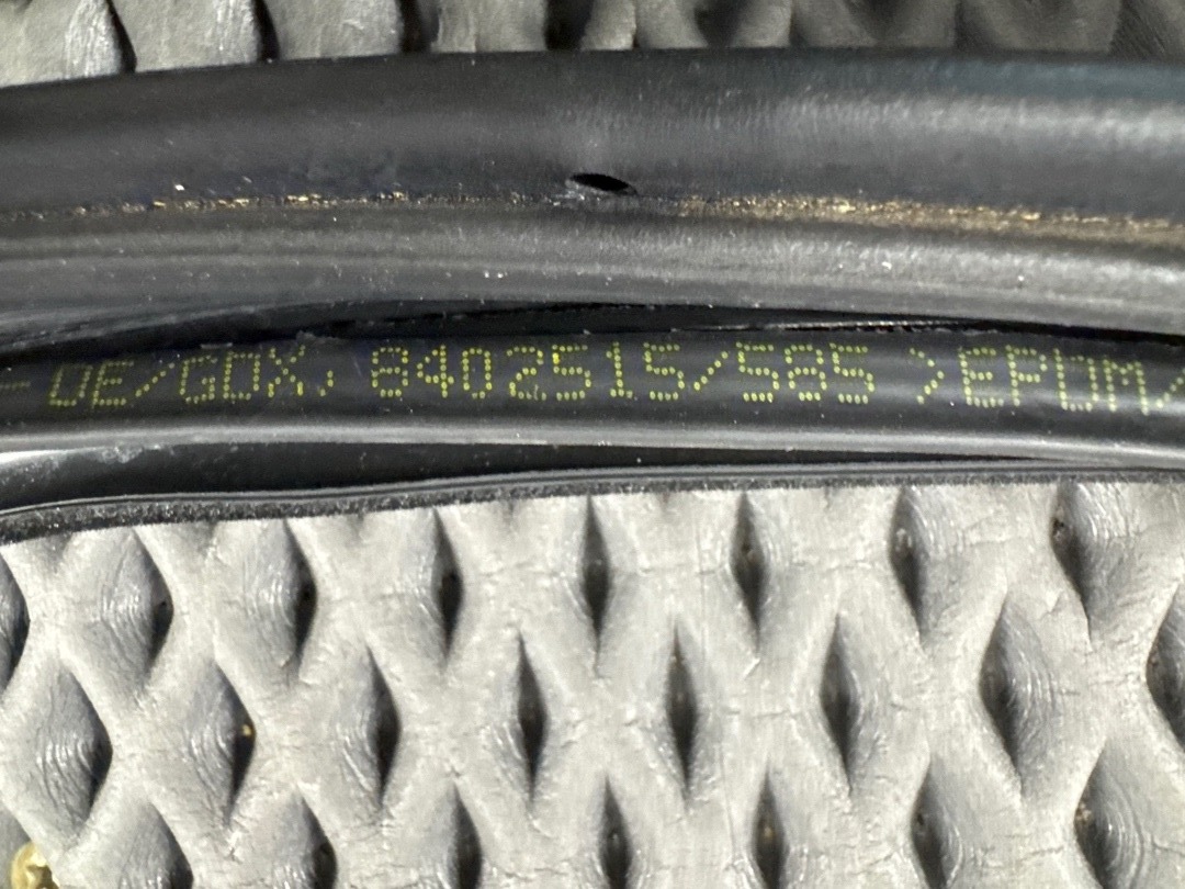 Уплотнительная резинка, 2460 рублей, Красноярск