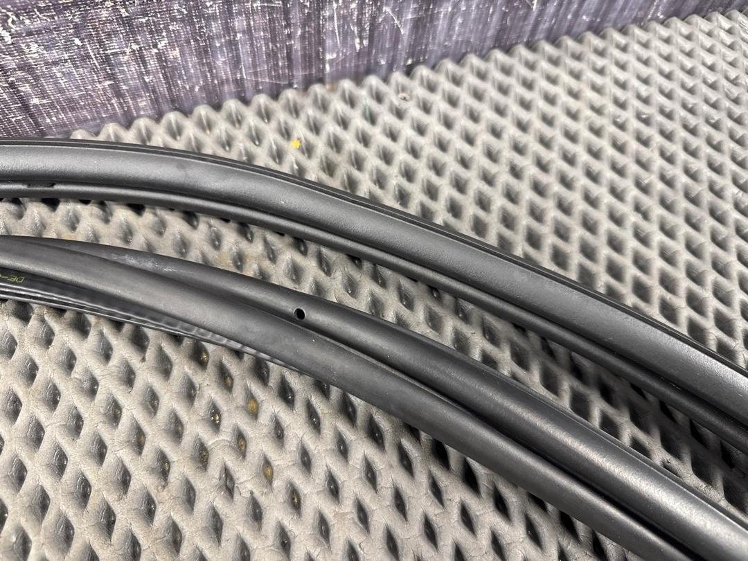 Уплотнитель крышки багажника, 1430 рублей, Красноярск