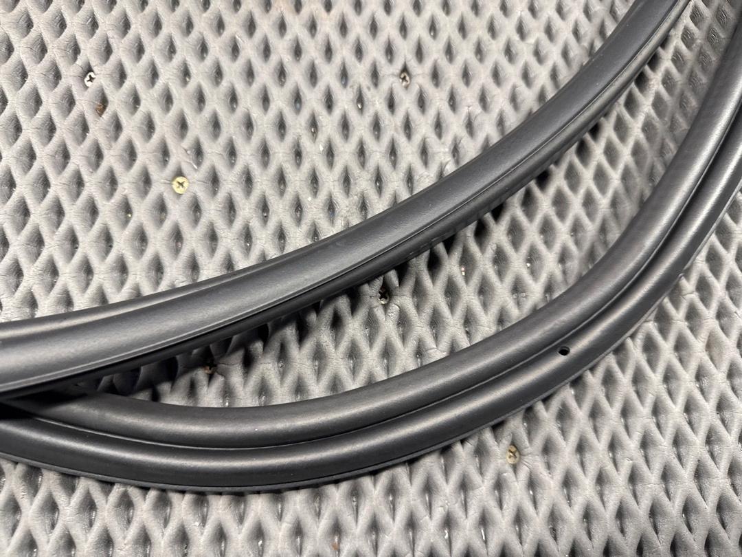 Уплотнитель крышки багажника, 1430 рублей, Красноярск