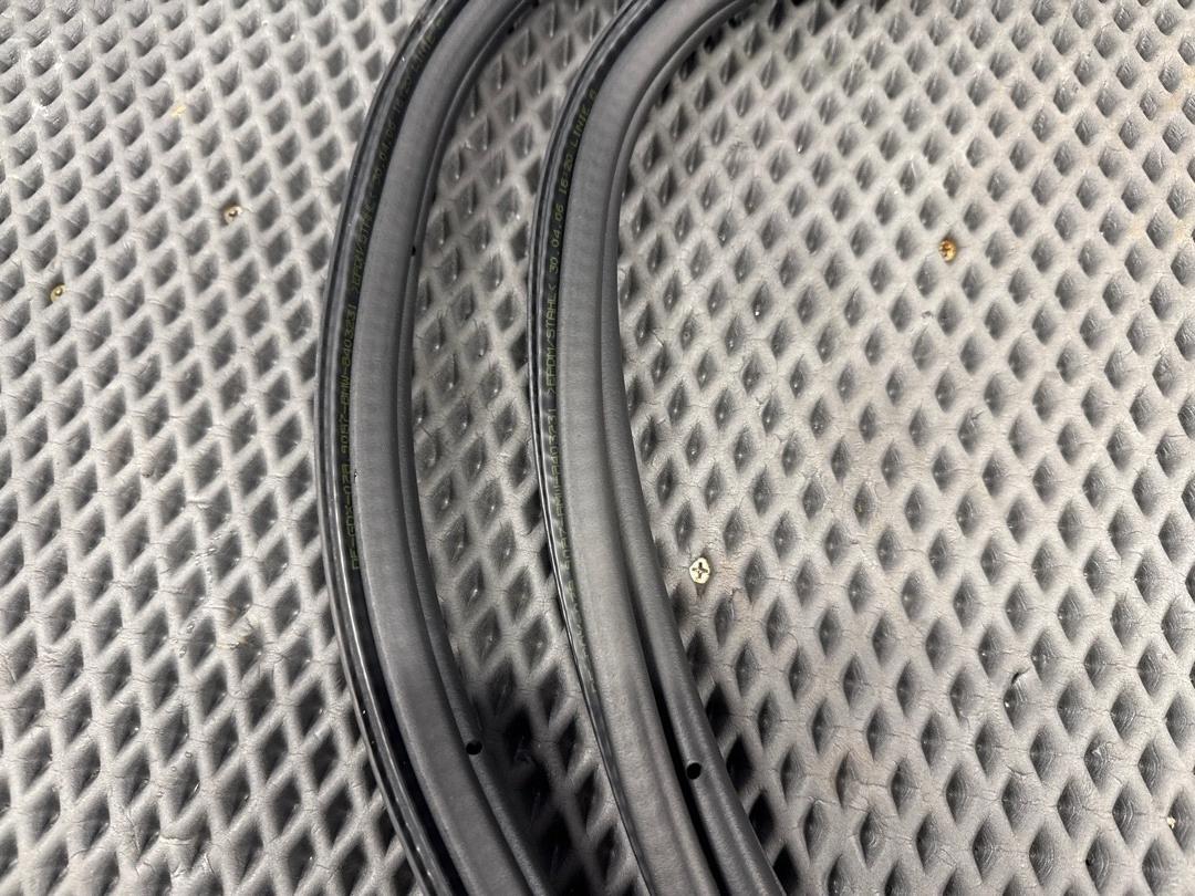 Уплотнитель крышки багажника, 1430 рублей, Красноярск