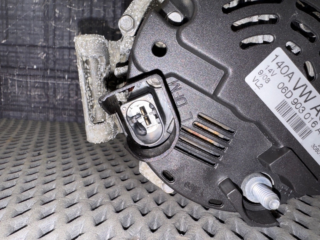 Генератор, 12930 рублей, Красноярск