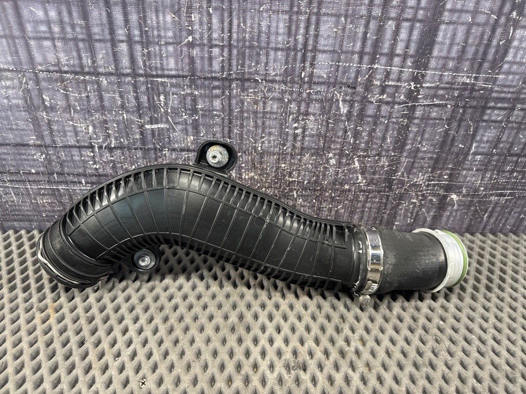 Патрубок интеркуллера, 2540 рублей, Красноярск