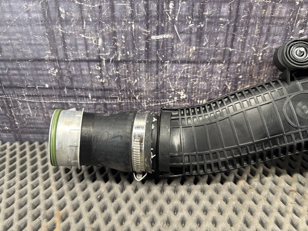 Патрубок интеркуллера, 2540 рублей, Красноярск