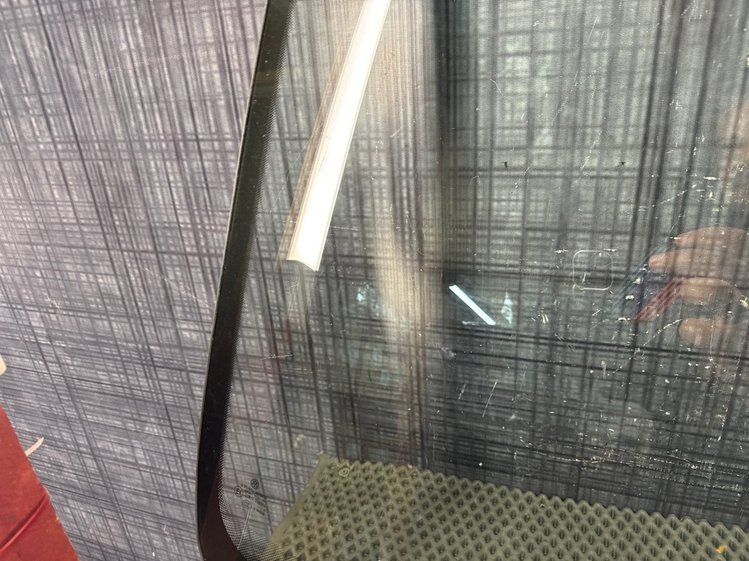 Стекло лобовое, 9620 рублей, Красноярск