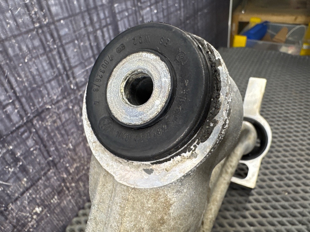 Рычаг подвески, 6110 рублей, Красноярск