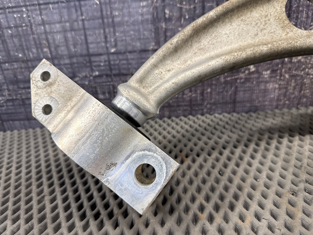 Рычаг подвески, 6110 рублей, Красноярск