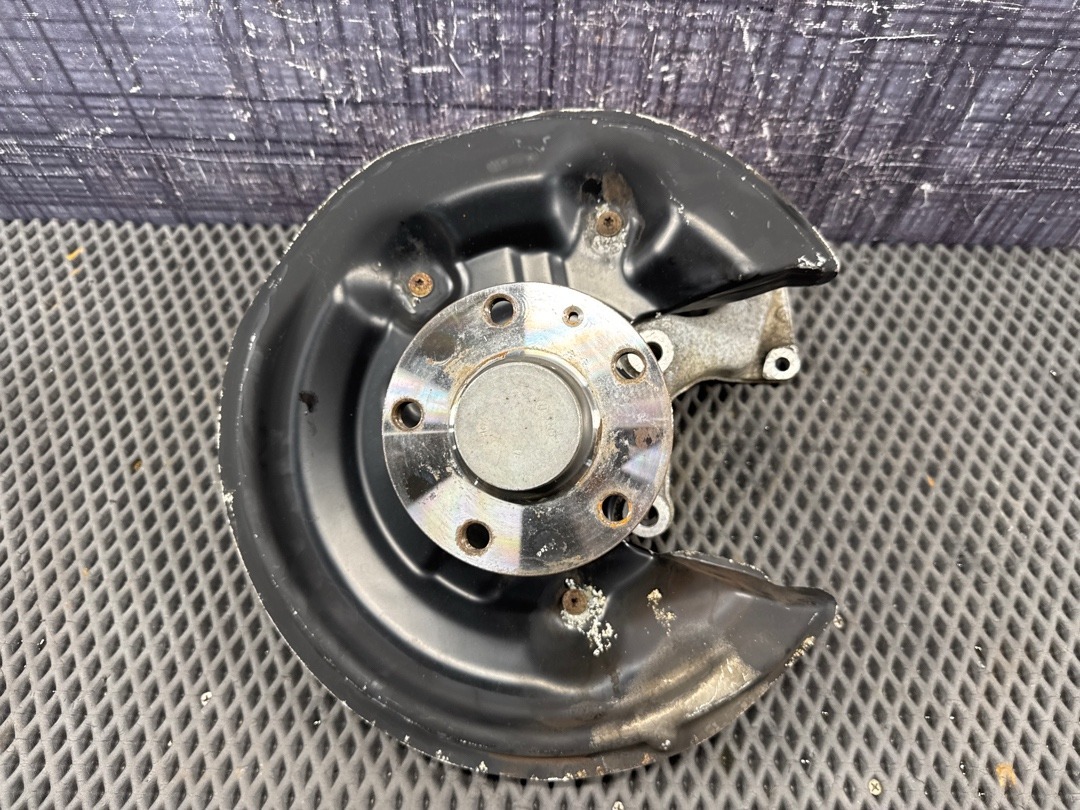 Поворотный кулак, 3430 рублей, Красноярск