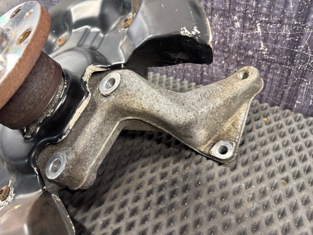 Поворотный кулак, 3430 рублей, Красноярск