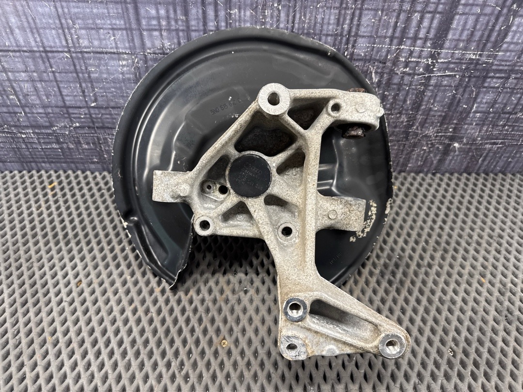 Поворотный кулак, 3430 рублей, Красноярск