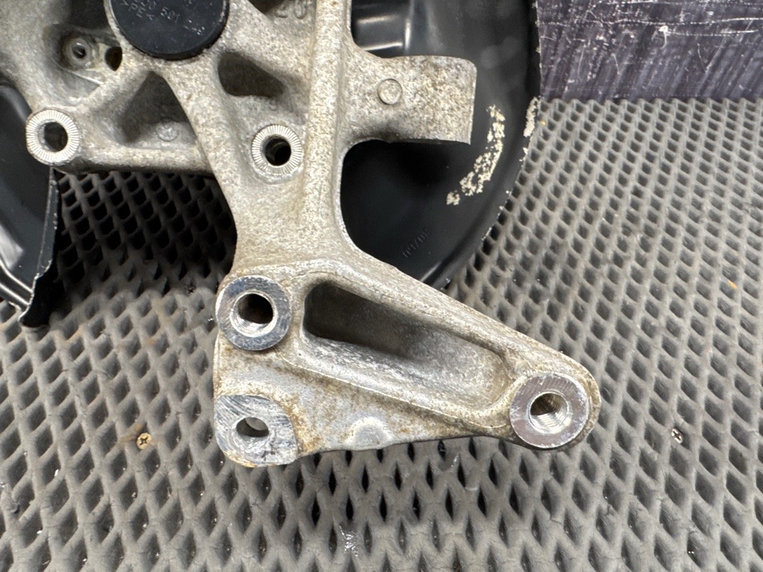 Поворотный кулак, 3430 рублей, Красноярск