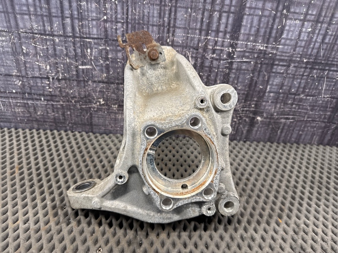 Поворотный кулак, 4320 рублей, Красноярск