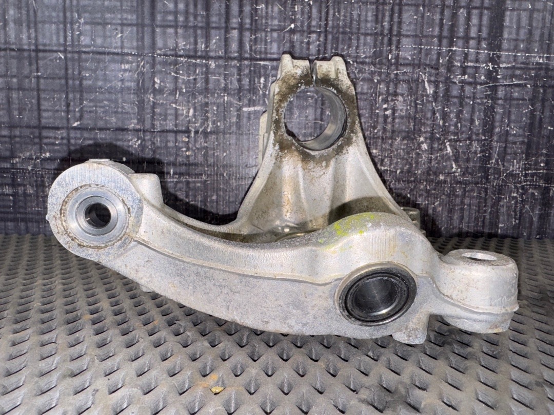 Поворотный кулак, 4320 рублей, Красноярск